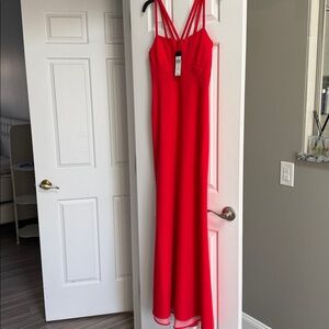 BCBG Maxazria gown- Kelbie- size 4 - NWT